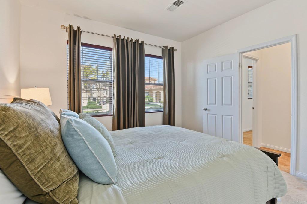 1240 Pershing Road Property Photo 16
