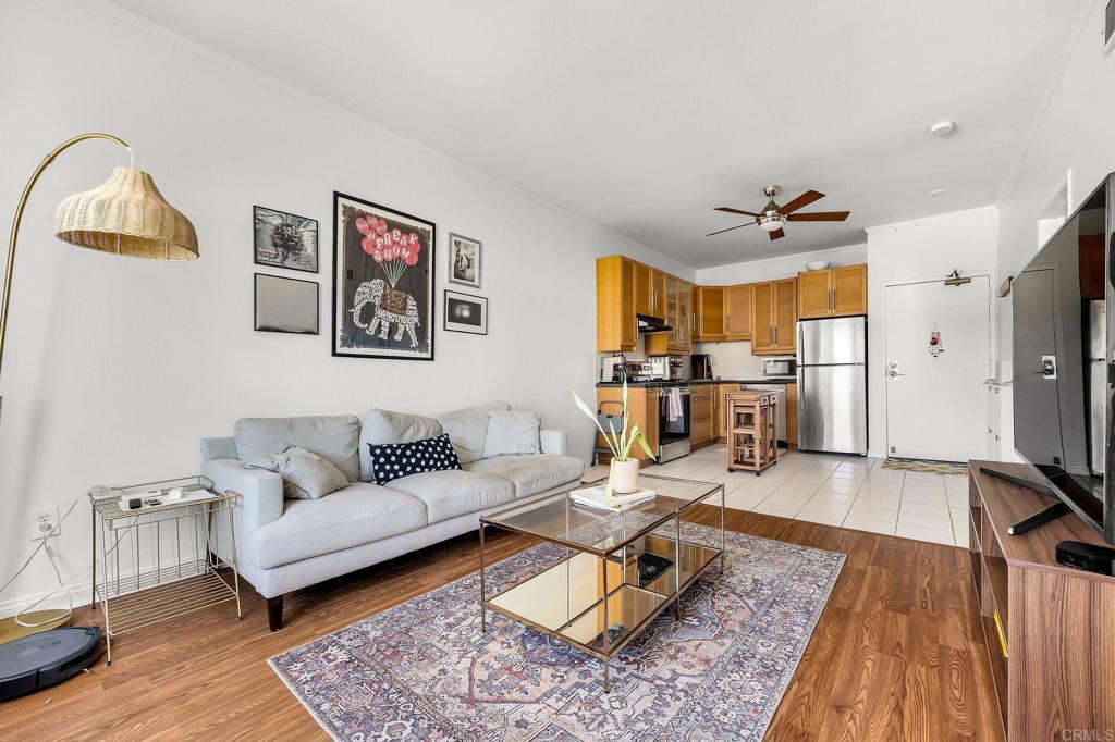 2650 Broadway 309 Property Photo 2