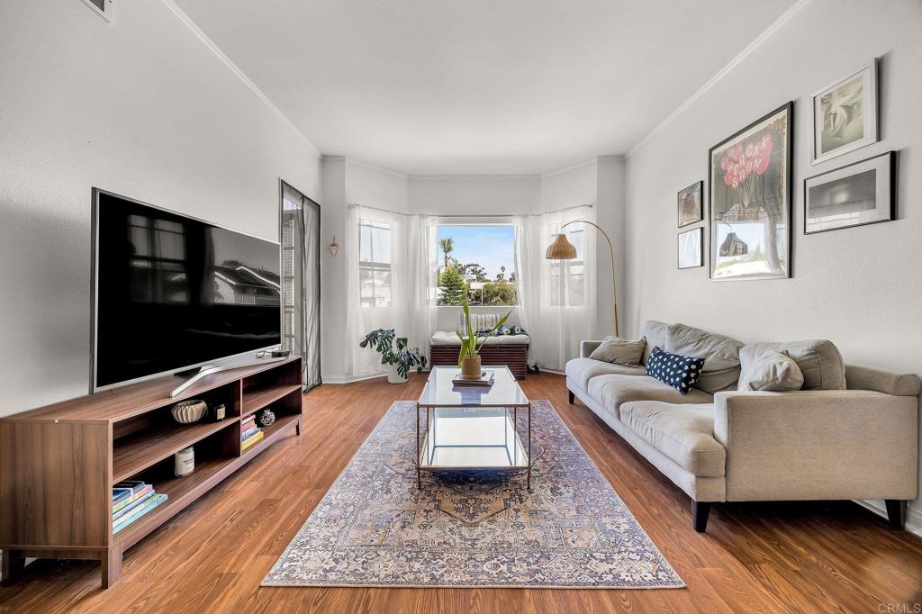 2650 Broadway 309 Property Photo 4