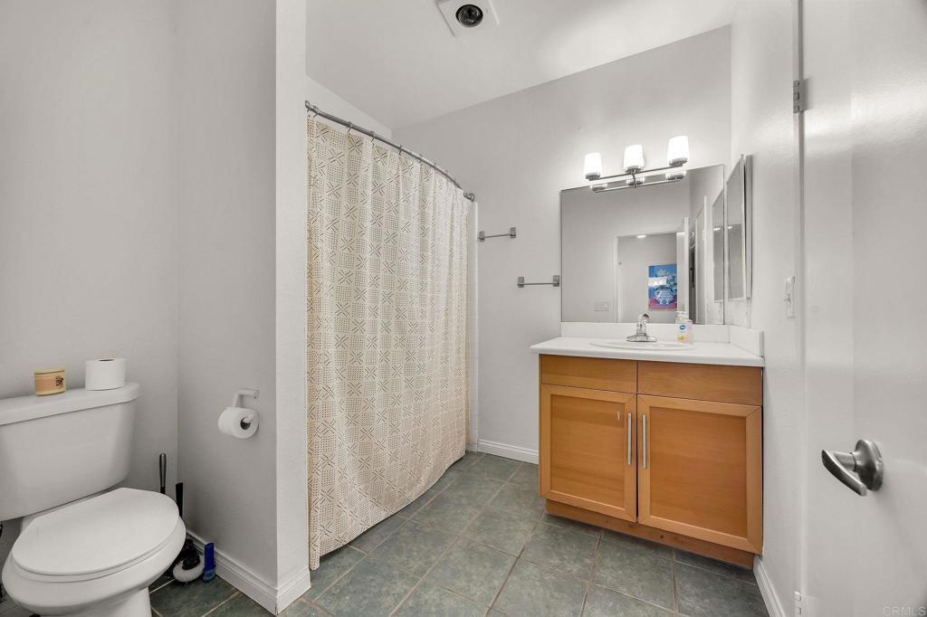 2650 Broadway 309 Property Photo 10