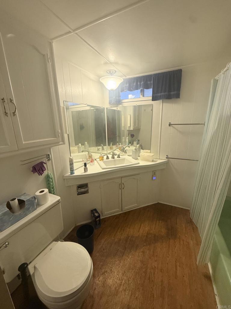 2574 Old River Rd. Property Photo 6