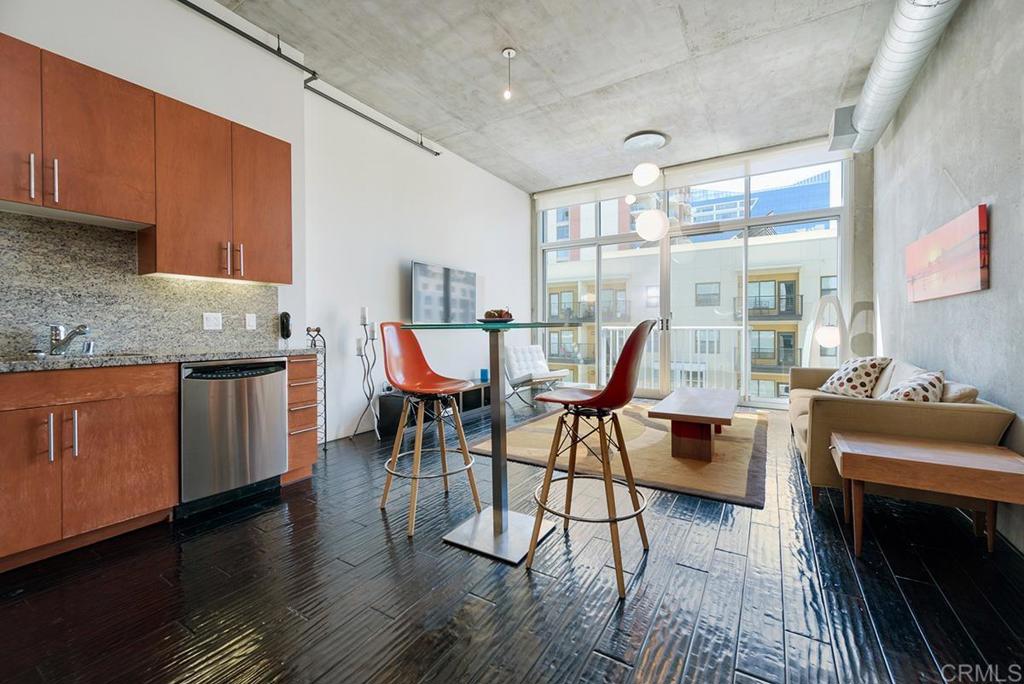 1025 Island Avenue 510 Property Photo 2