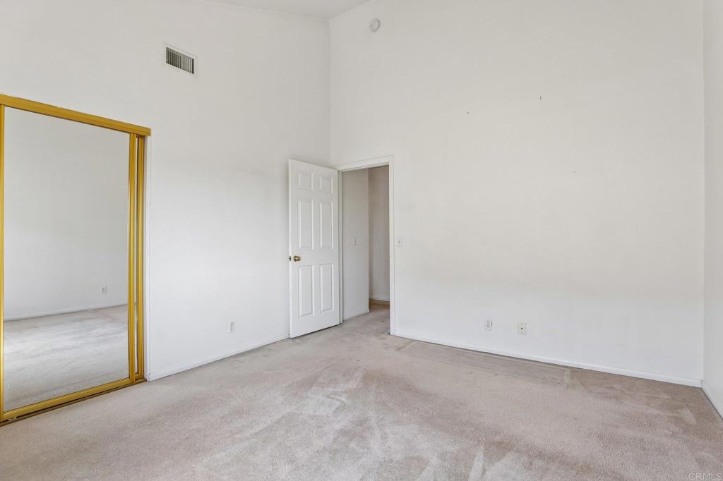 16910 S Dalton Avenue 8 Property Photo 15