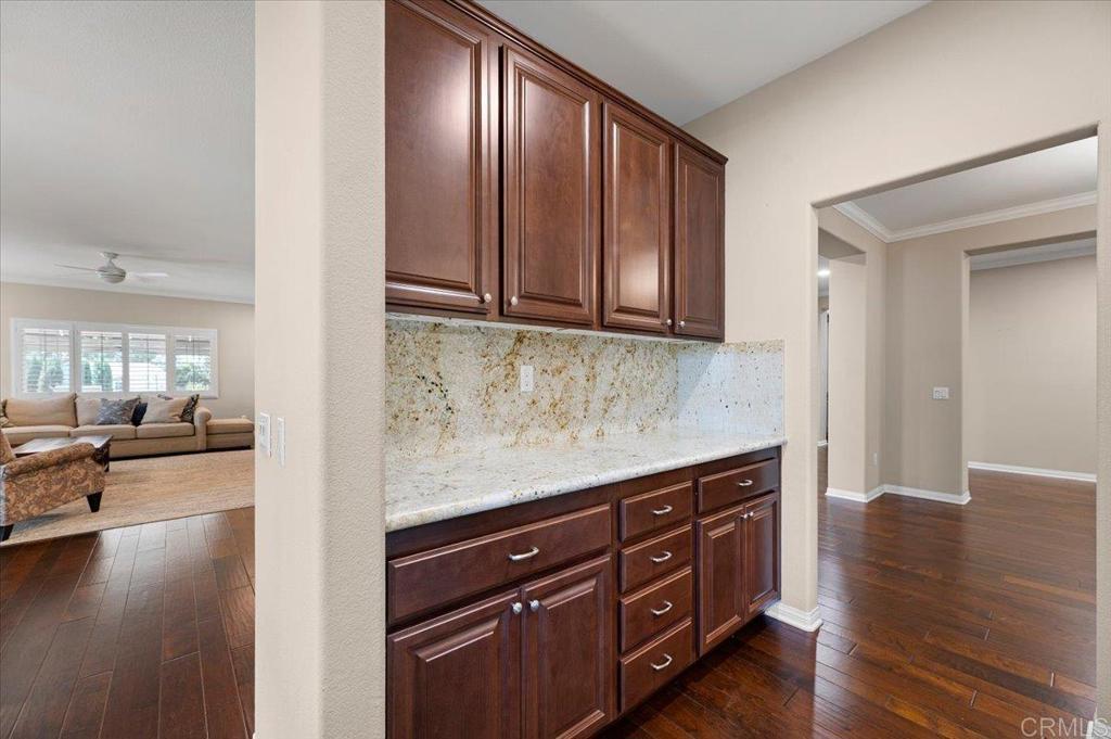 210 20th Street Property Photo 11