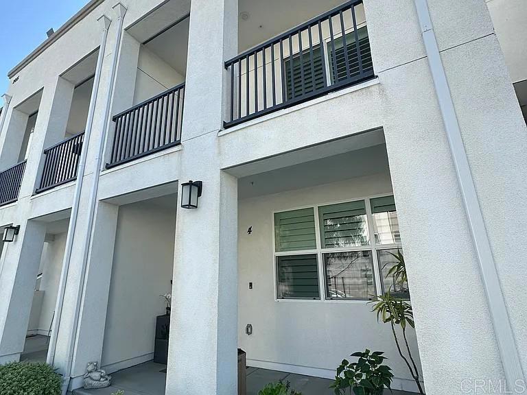2015 Mindoro Lane 4 Property Photo 2