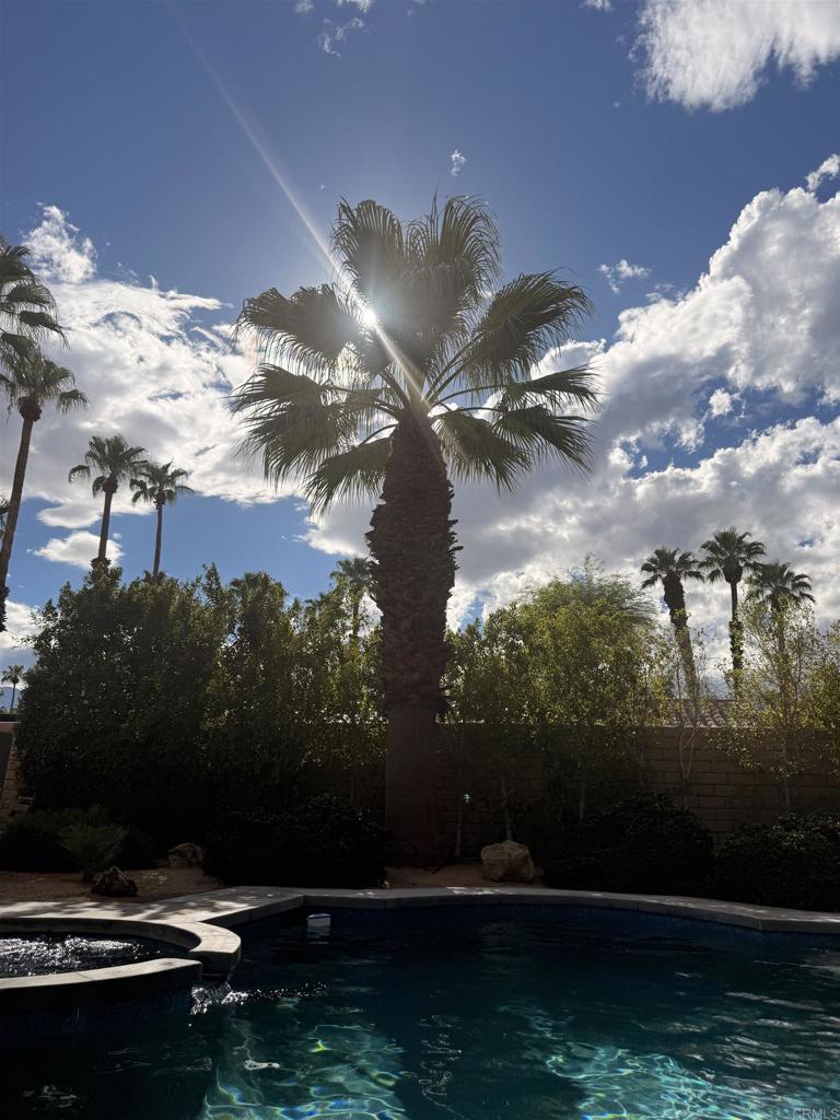 70050 Sun Valley Dr Property Photo 20