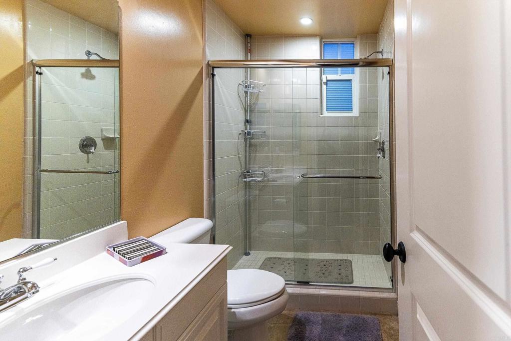 2814 Lake Crest Ct Property Photo 20