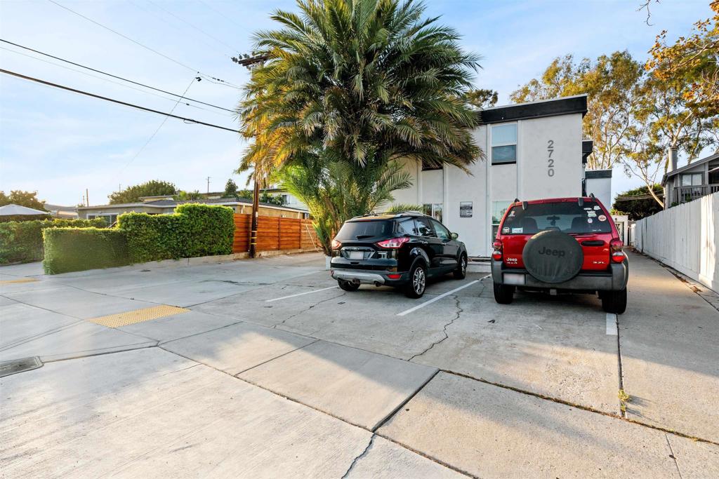 2720 Figueroa Boulevard Property Photo 2