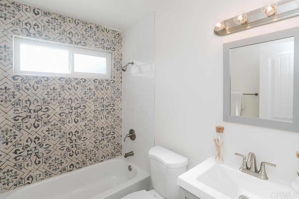 2720 Figueroa Boulevard Property Photo 4