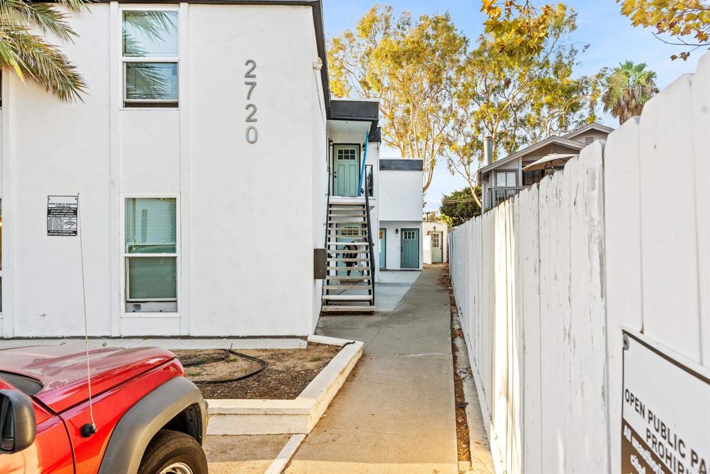 2720 Figueroa Boulevard Property Photo 7