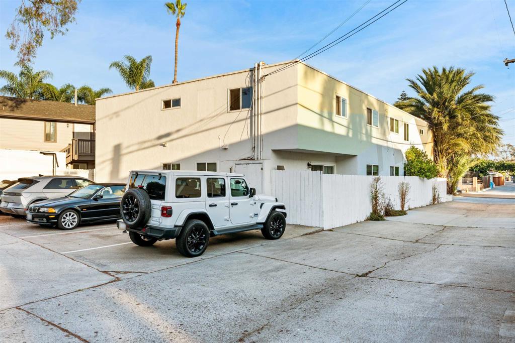 2720 Figueroa Boulevard Property Photo 17