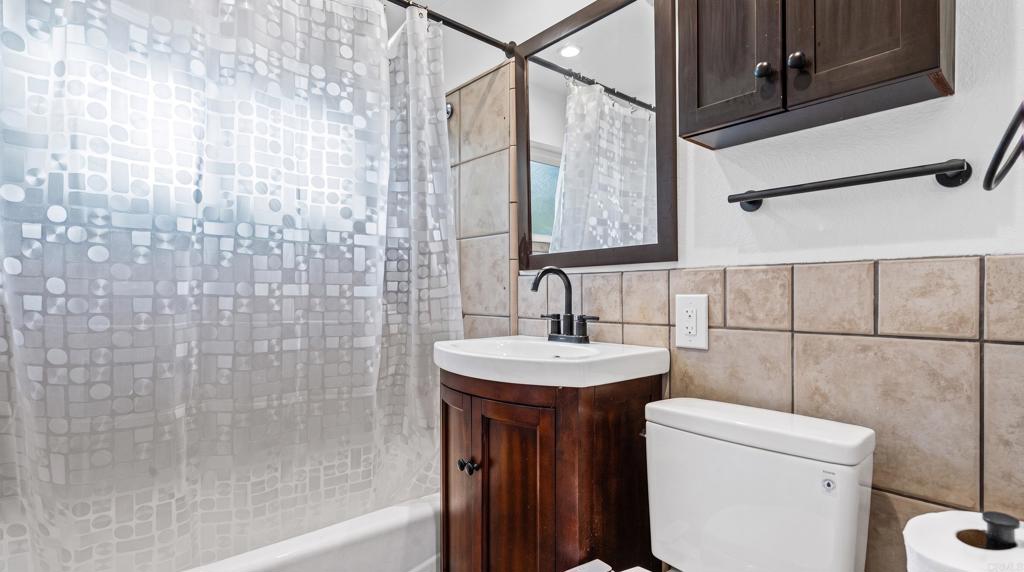 9215 Huntington Avenue Property Photo 11