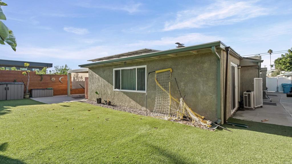 9215 Huntington Avenue Property Photo 24
