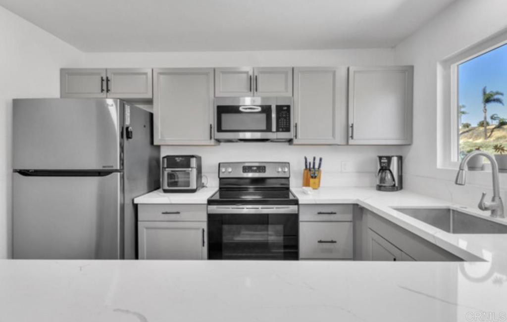 1679 Pentecost Way 6 Property Photo 3