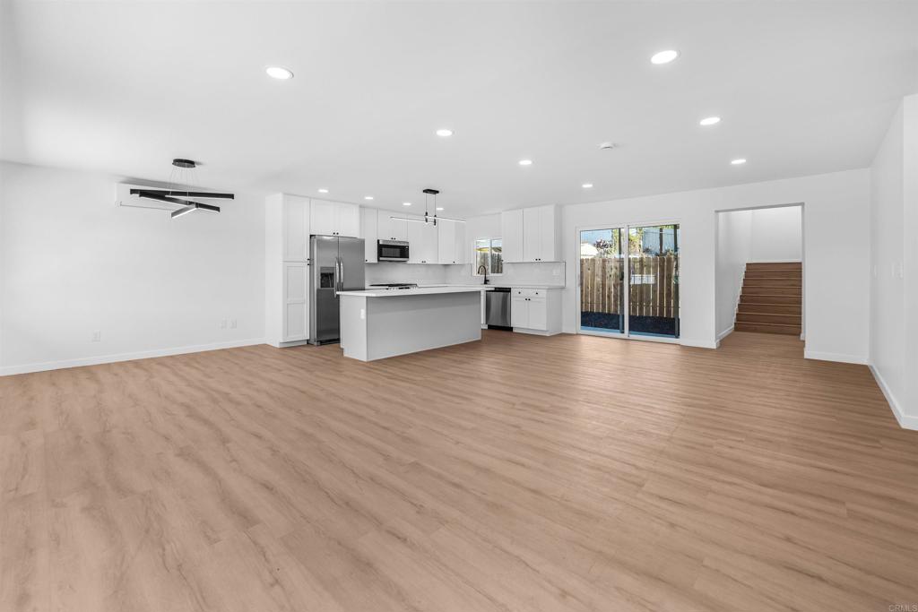 303 Sears Avenue Property Photo 6