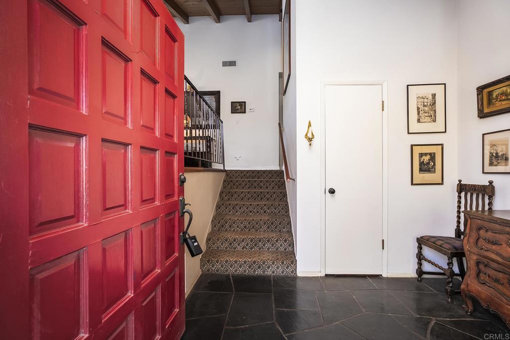 10071 Resmar Pl Property Photo 3