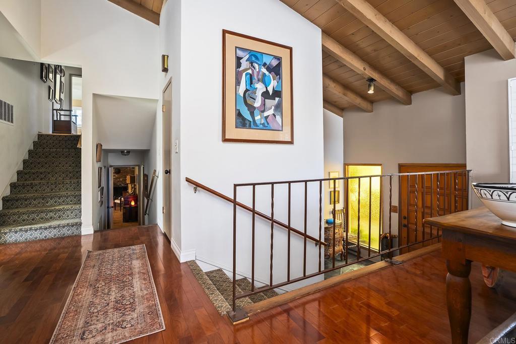 10071 Resmar Pl Property Photo 4