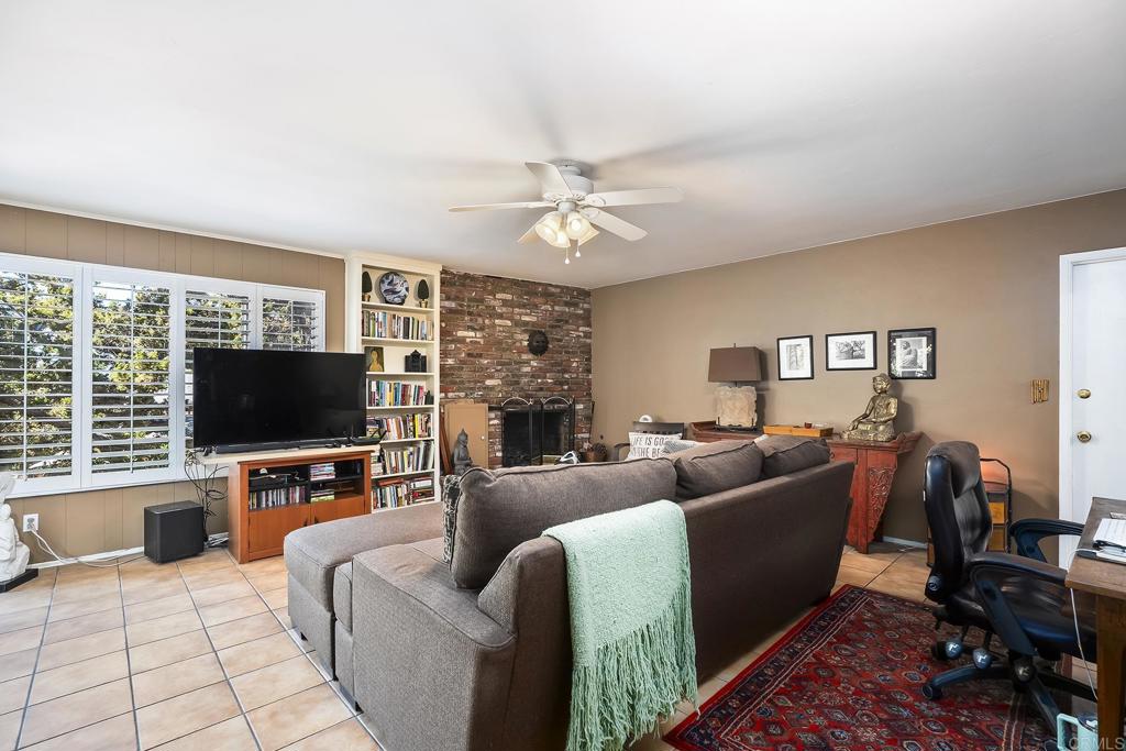 10071 Resmar Pl Property Photo 30