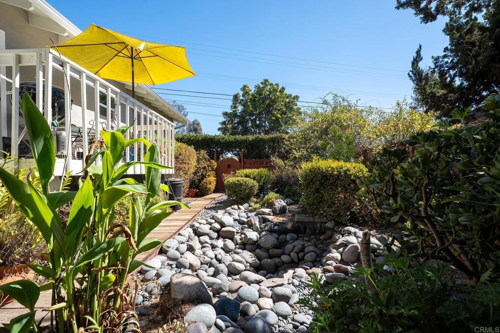 10071 Resmar Pl Property Photo 48