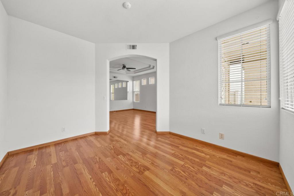 1619 Fairway Oaks Avenue Property Photo 24