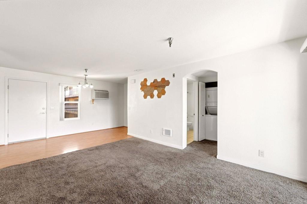 5252 Orange Avenue 221 Property Photo 8