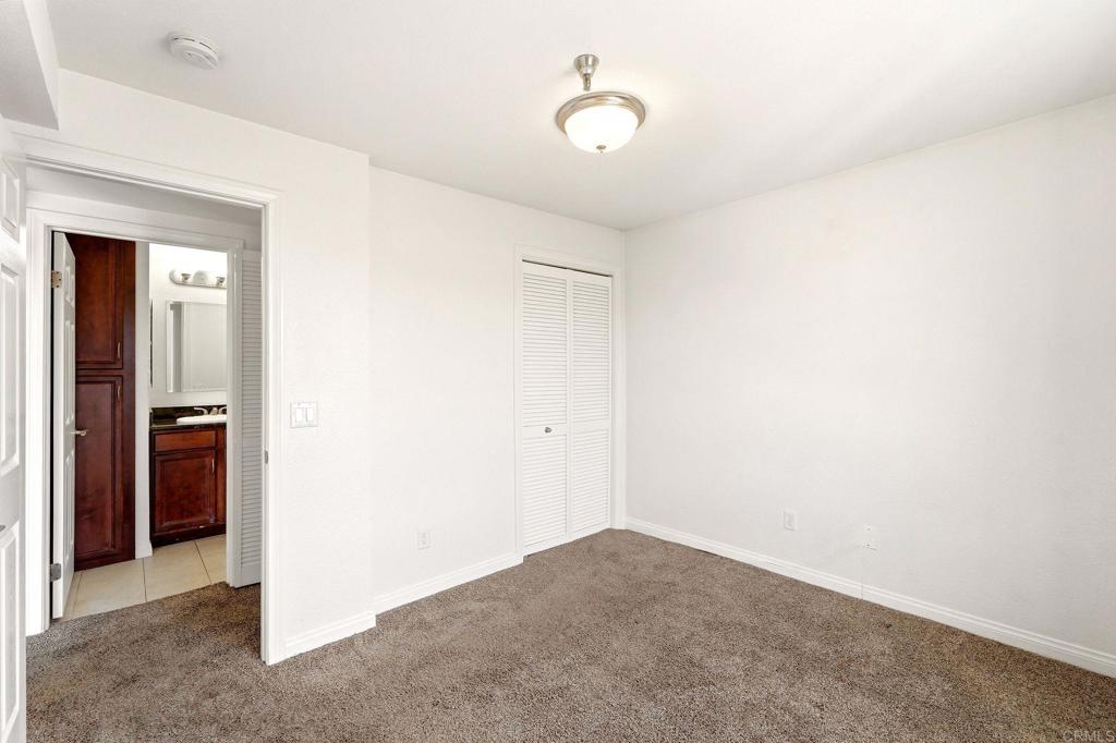 5252 Orange Avenue 221 Property Photo 13