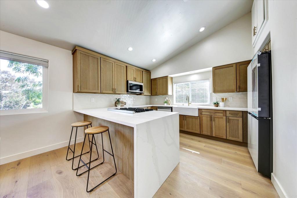 8438 Fanita Drive Property Photo 13