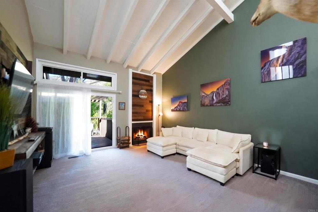 15737 Davis Cup Lane Property Photo 4