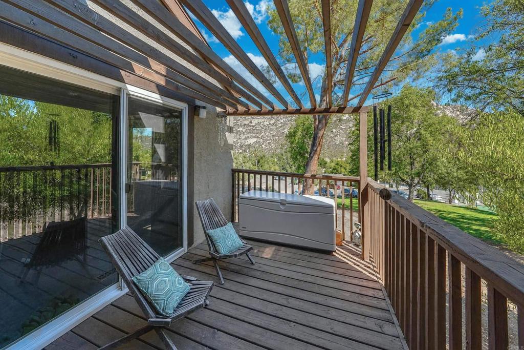 15737 Davis Cup Lane Property Photo 8
