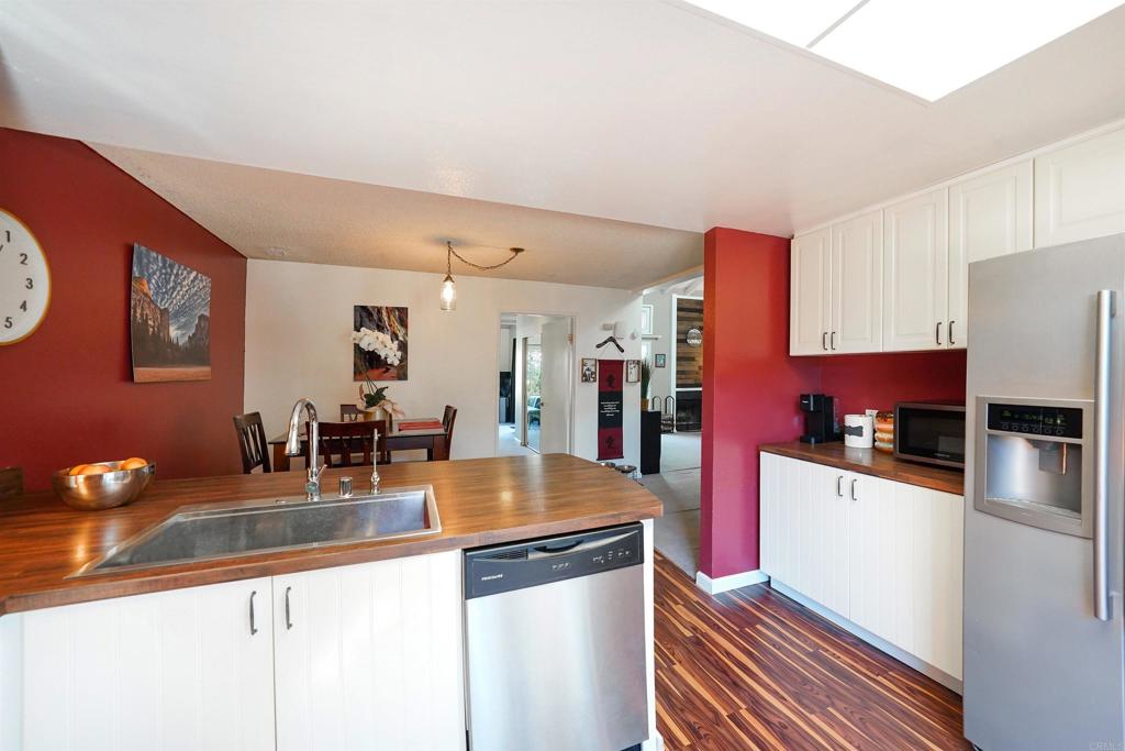 15737 Davis Cup Lane Property Photo 14