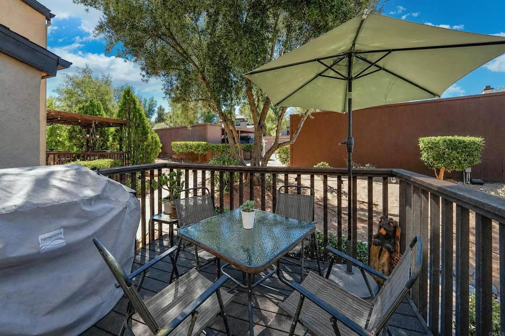 15737 Davis Cup Lane Property Photo 17