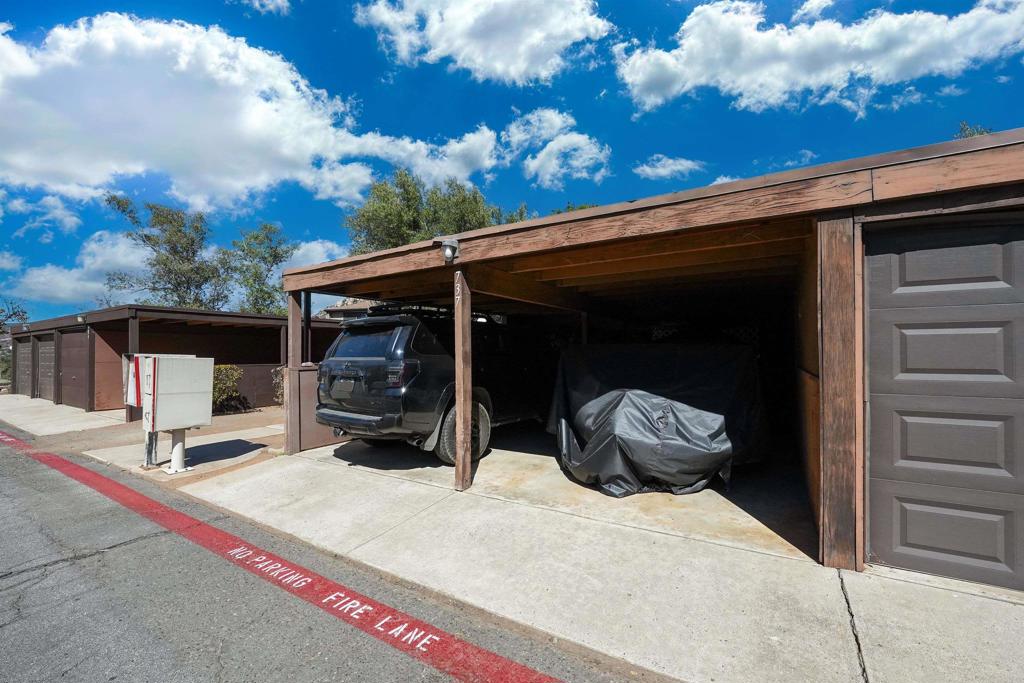 15737 Davis Cup Lane Property Photo 34