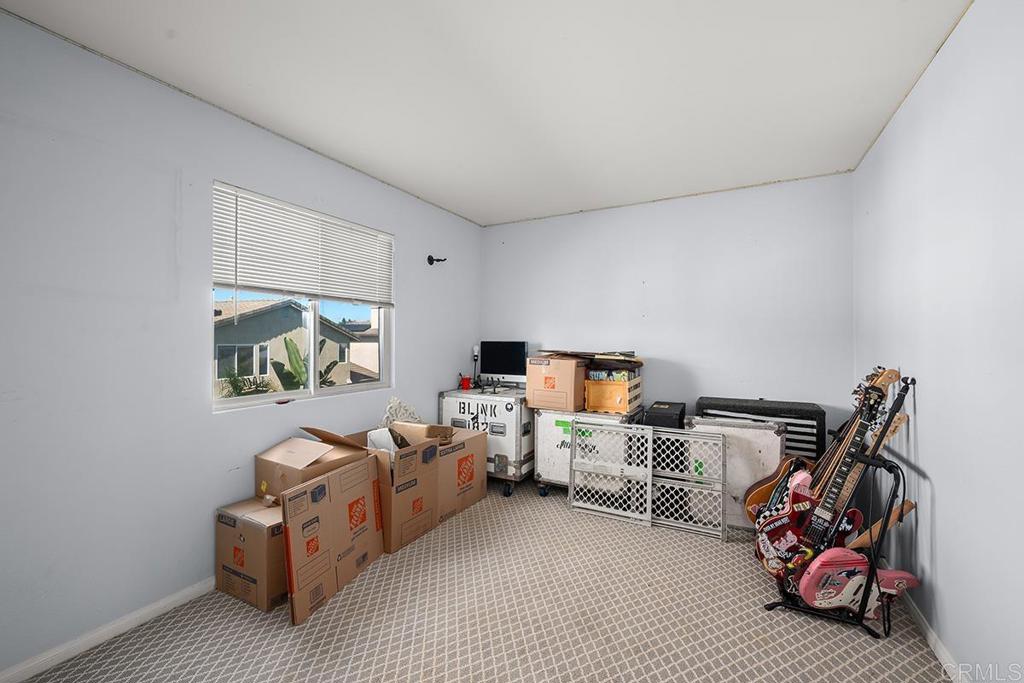 1713 Fawntail Court Property Photo 14