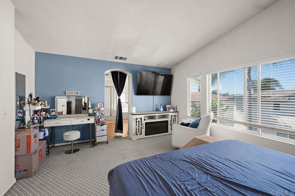 1713 Fawntail Court Property Photo 19