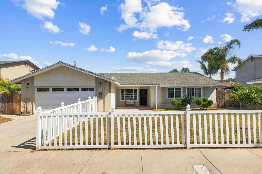 1105 Nidrah Street Property Photo 1