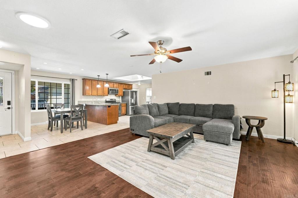1105 Nidrah Street Property Photo 19