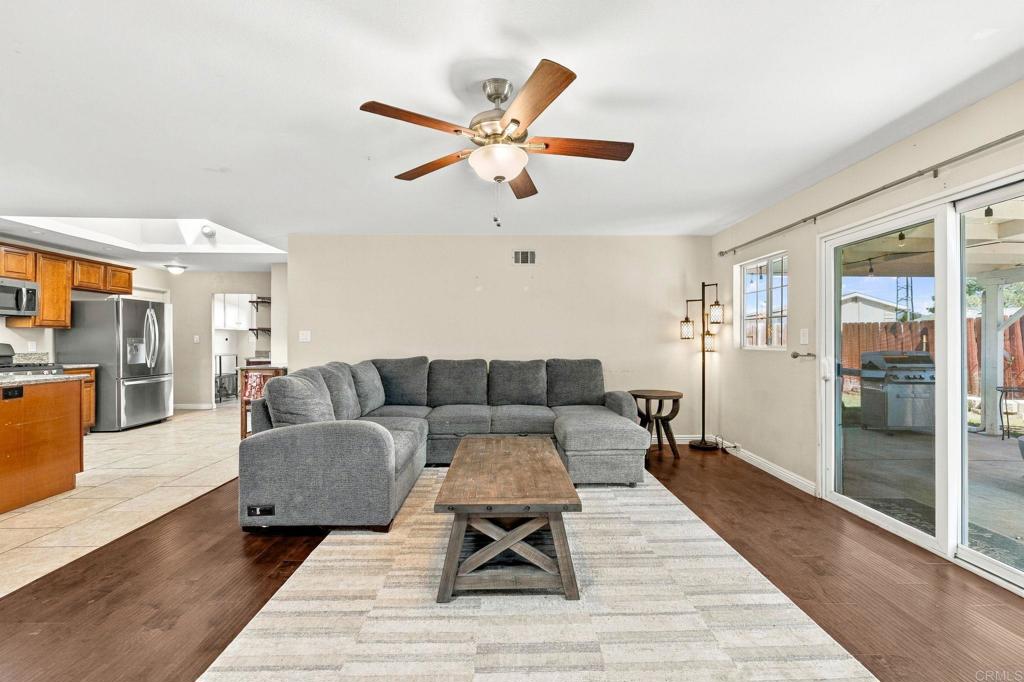 1105 Nidrah Street Property Photo 20