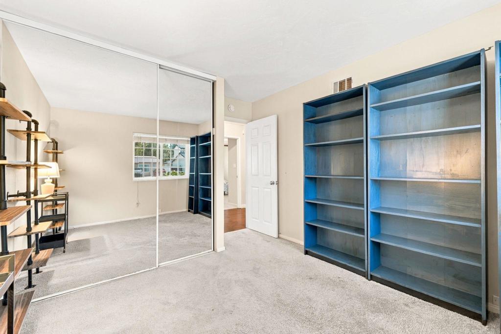 1105 Nidrah Street Property Photo 39