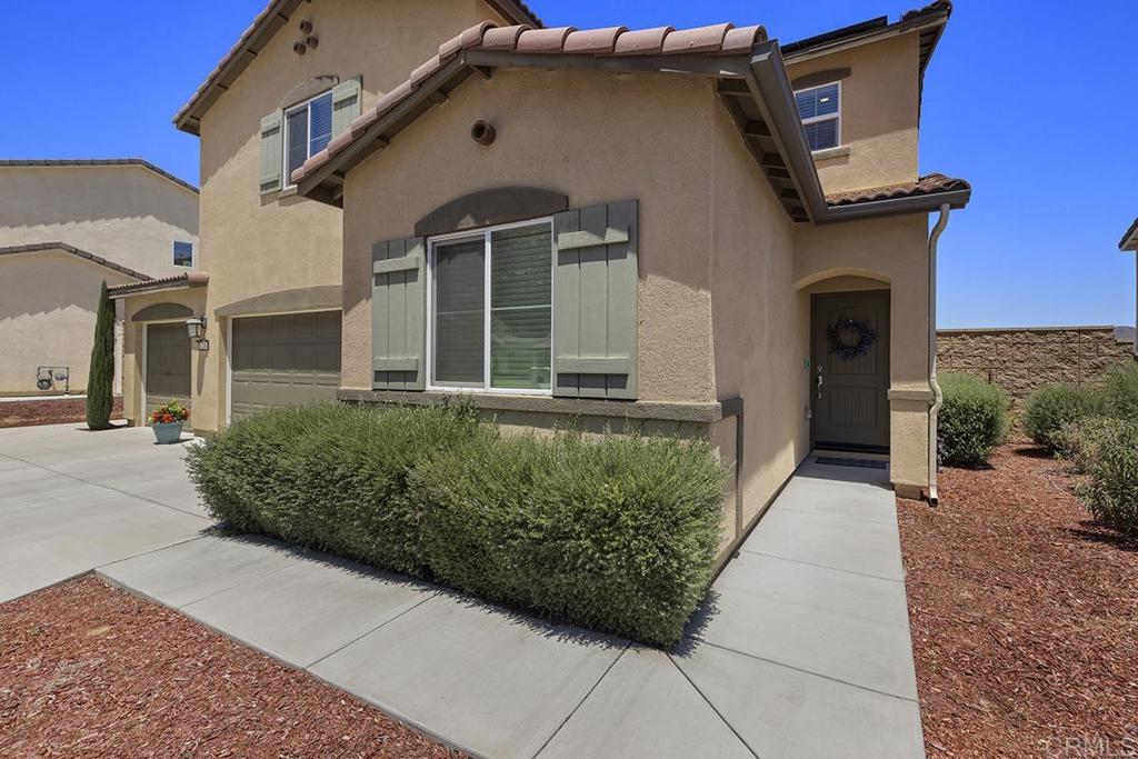 32184 Rambling Court Property Photo 5