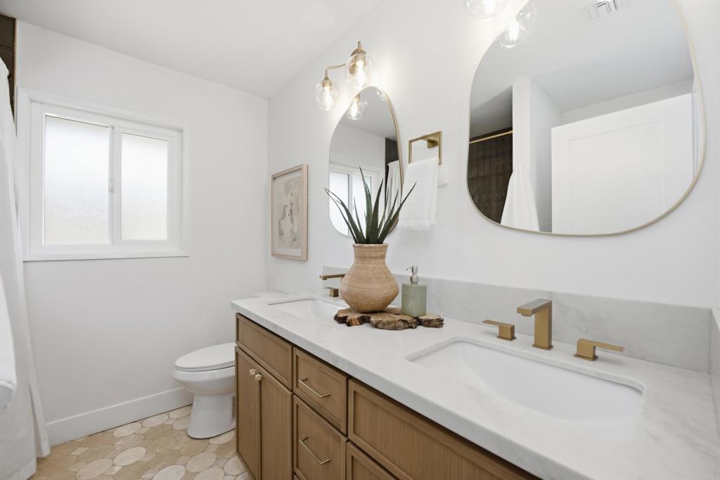 6111 Del Cerro Boulevard Property Photo 17