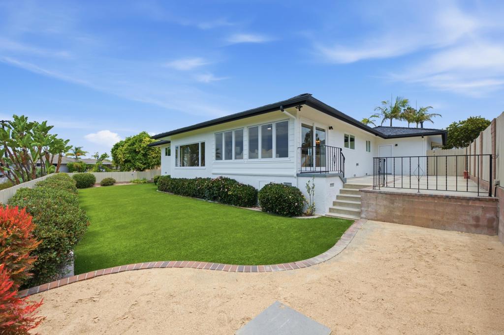 6111 Del Cerro Boulevard Property Photo 24