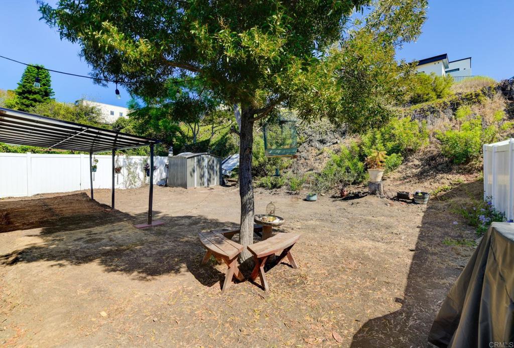 1865 Magdalene Way Property Photo 20