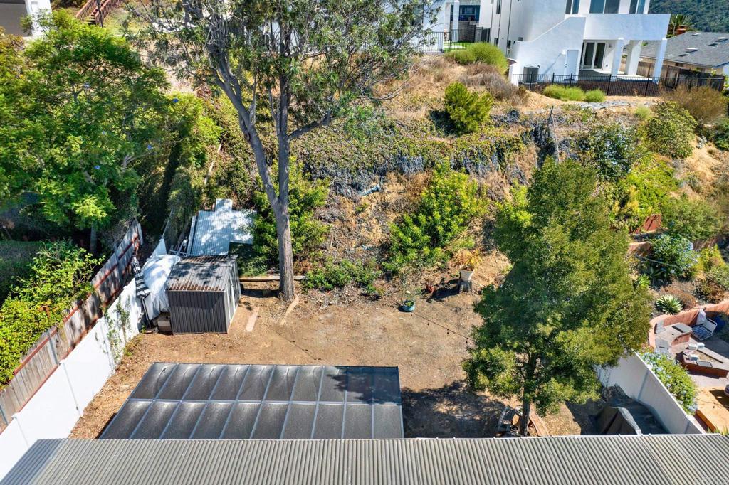 1865 Magdalene Way Property Photo 42
