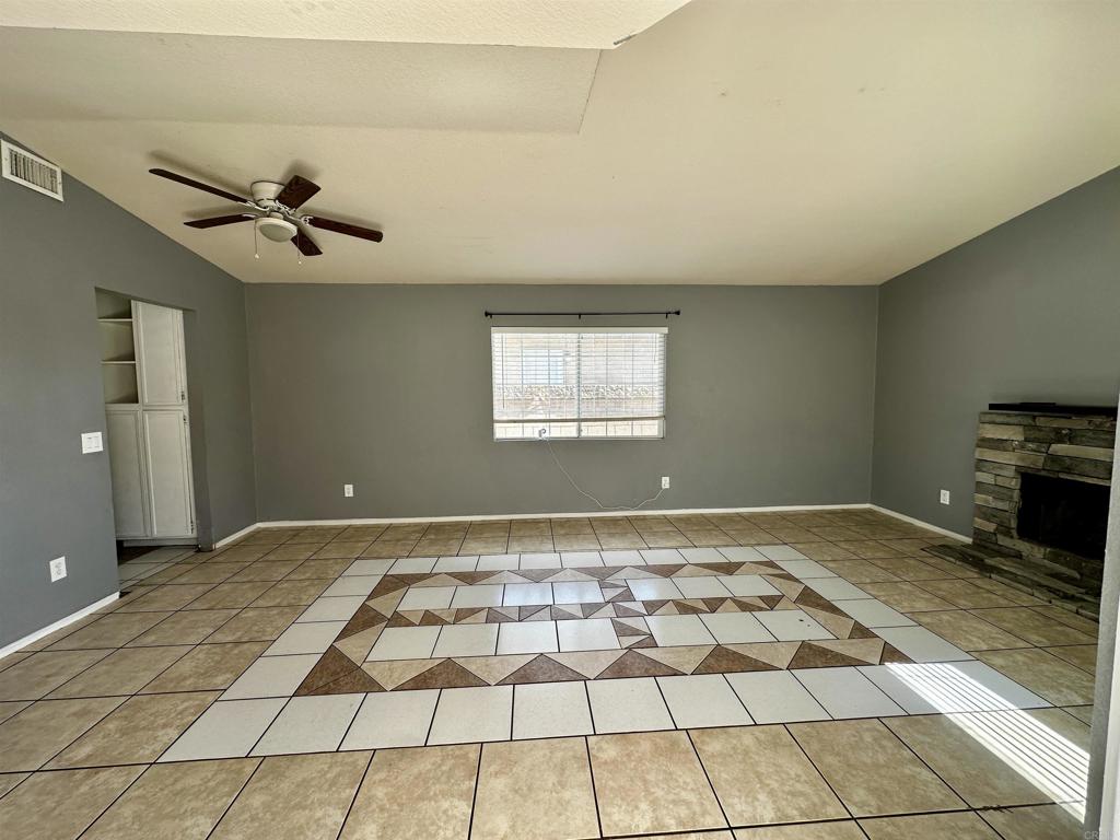 623 Carmen Drive Property Photo 3