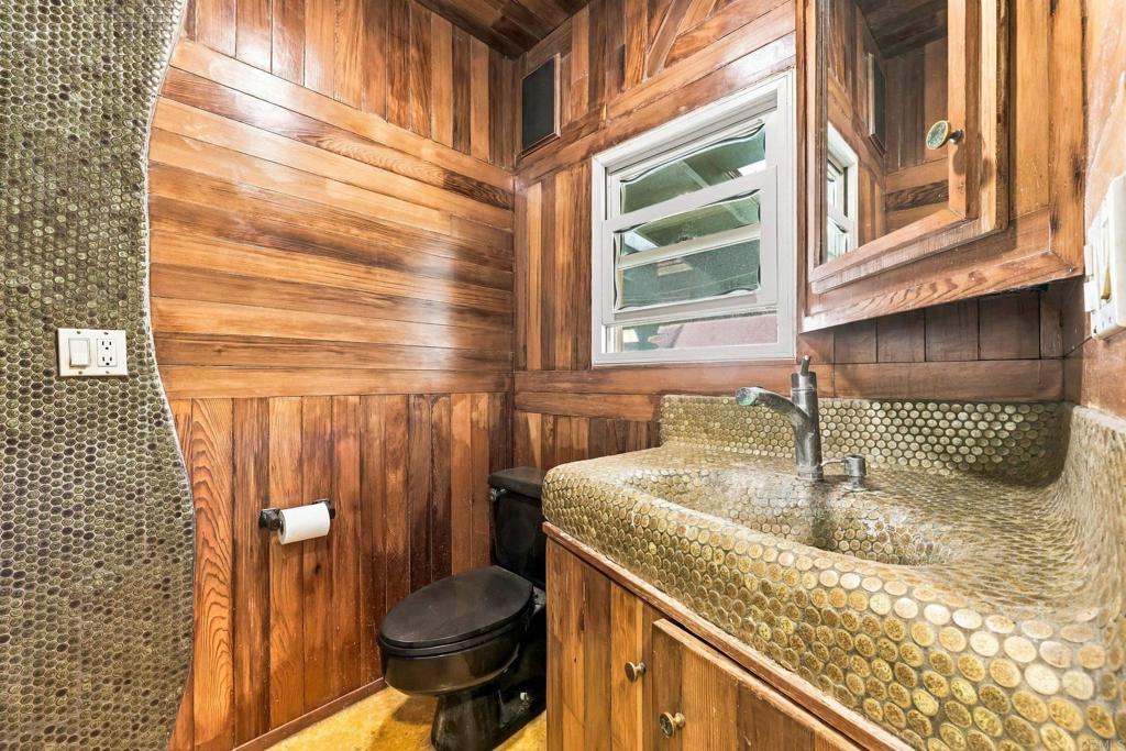 848 Olive Avenue Property Photo 14