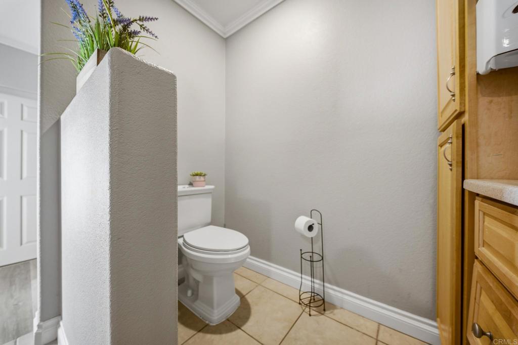 2901 Main Street Property Photo 33