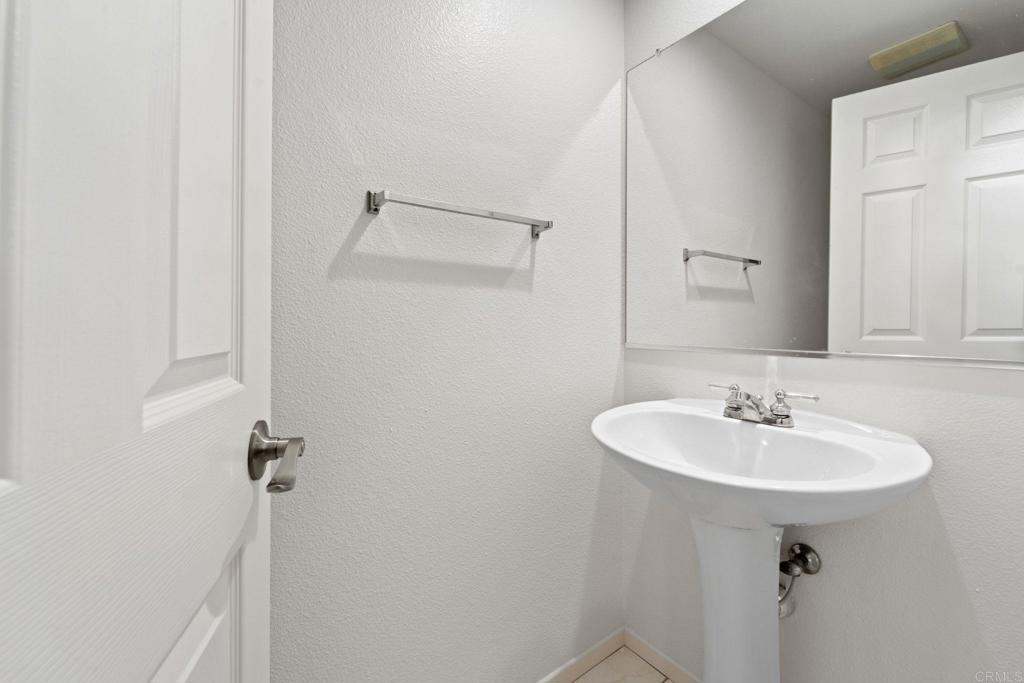 8265 Gold Coast Drive 4 Property Photo 10