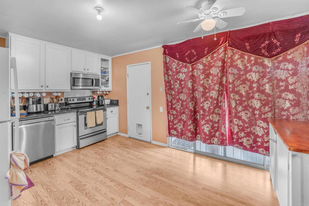 26310 Harrisburg Drive Property Photo 6