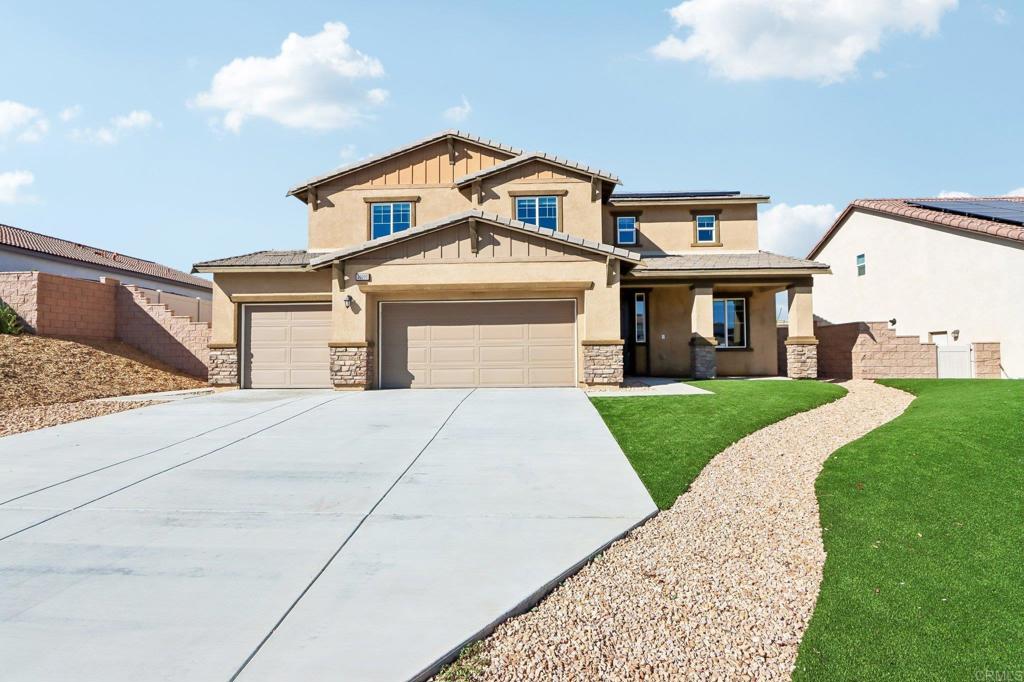 30980 Chuckwagon Court Property Photo 1
