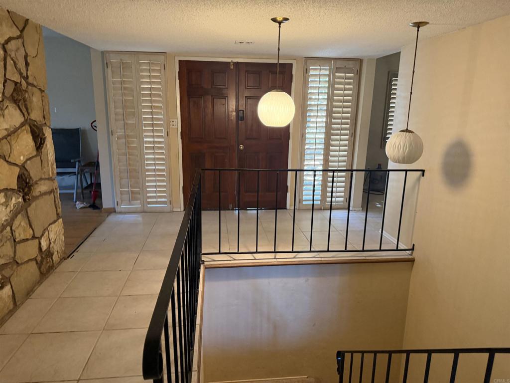 11852 Serena Road Property Photo 3